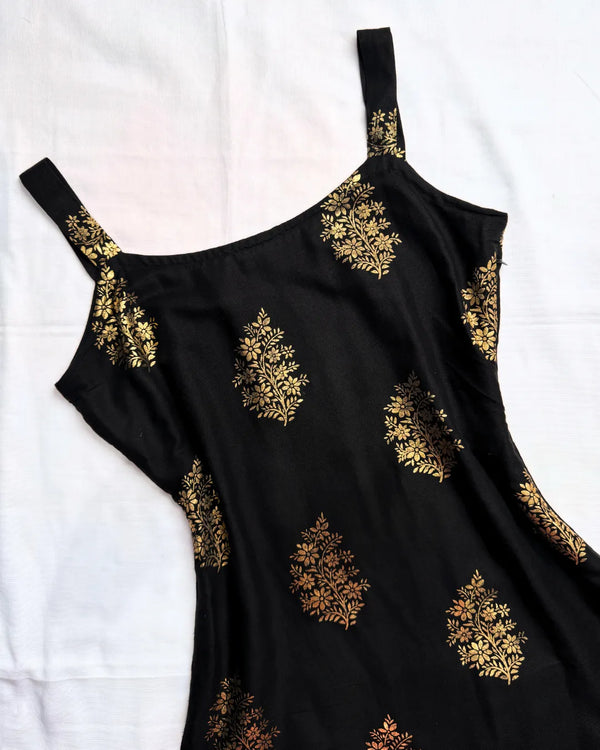 Black Foil-Print Cotton Sleeve-less Kurti-Top