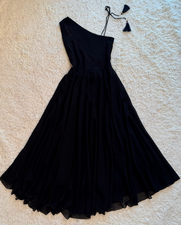 strapless open back dress Taupe Contrast Eden One Shoulder Maxi Dress
