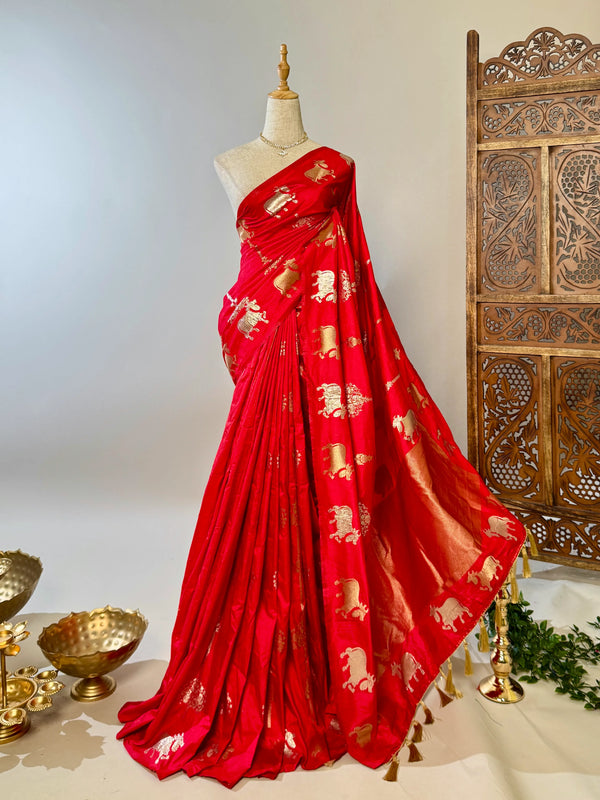 Chilli-Red Crepe-Silk Double-Zari Cow-Butta North-Saree