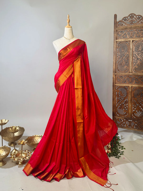 Chilli-Red-Gold Soft-Silk Butti-Woven South-Saree