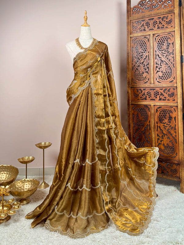 Copper-Gold Silken-Tissue Crown-Design North-Saree