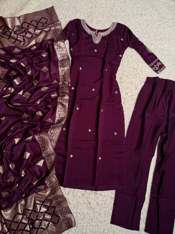 Dark-Purple Crepe-Silk Zari-Embroidery Kurti-Pants-Banarasi-Dupatta-Set