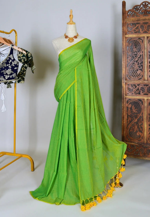 Parrot-Green Handspun Pure-Cotton Plain Bengal-Saree