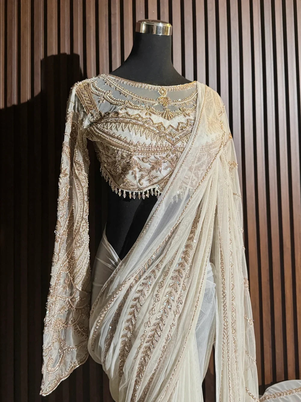 Handcrafted saree detail