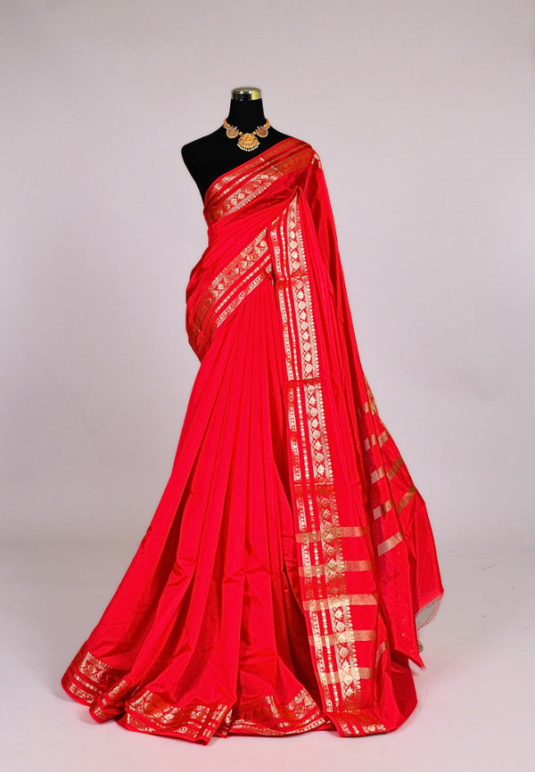 Chilli-Red Semi-Dupion Silk Plain Body Banarasi Saree